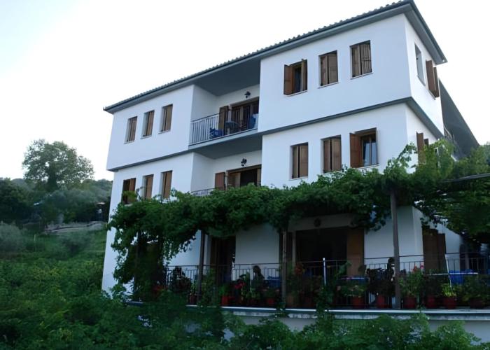 Hotel Agnadi-Horefto