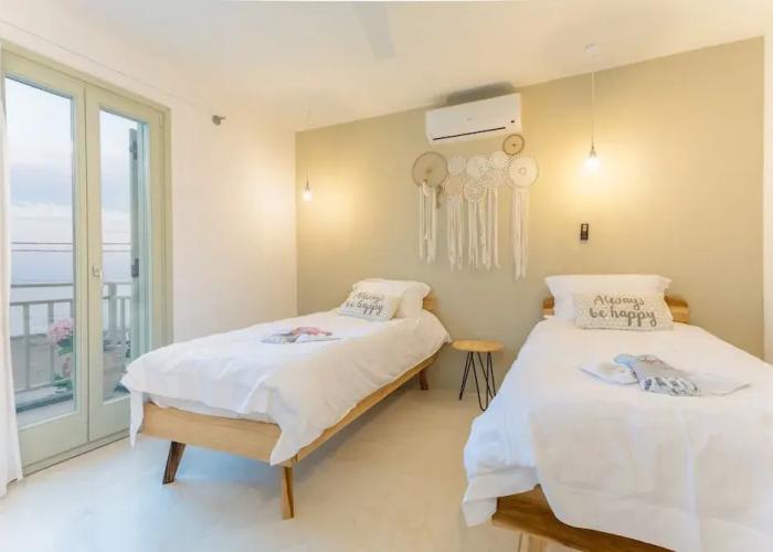 Sea and Sun Luxury Pools' Villas