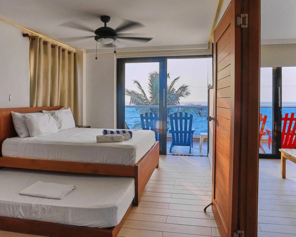 Camino Palmero Coveñas