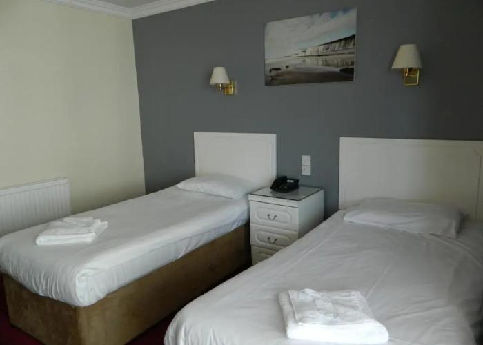 Afton Hotel