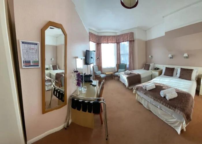 New Wilmington Hotel