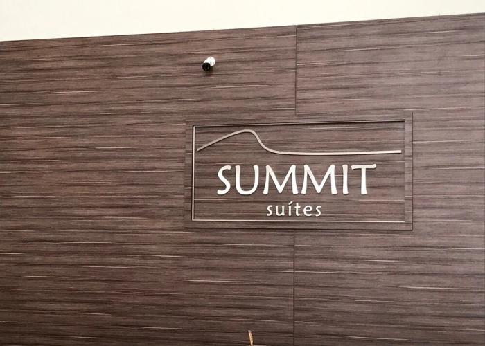 Summit Suites Pindamonhangaba