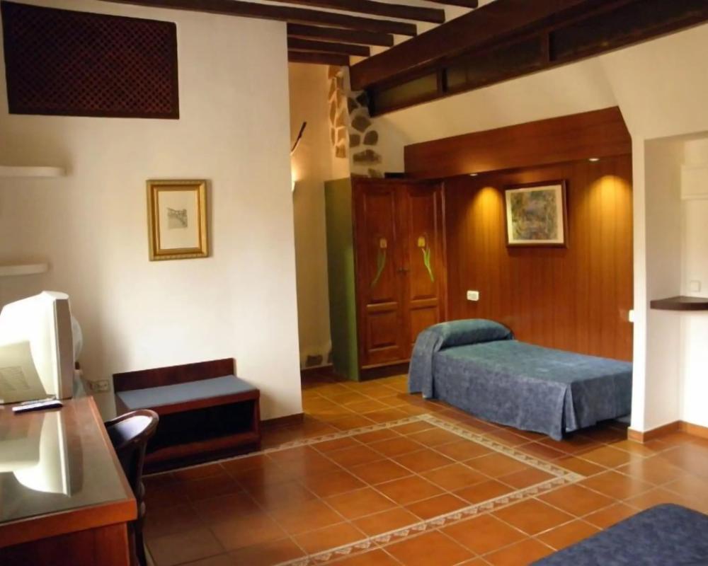 фото Hostal Leon Dormido