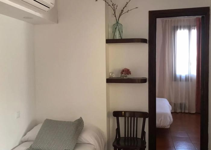 LEON DORMIDO Room & Apartments