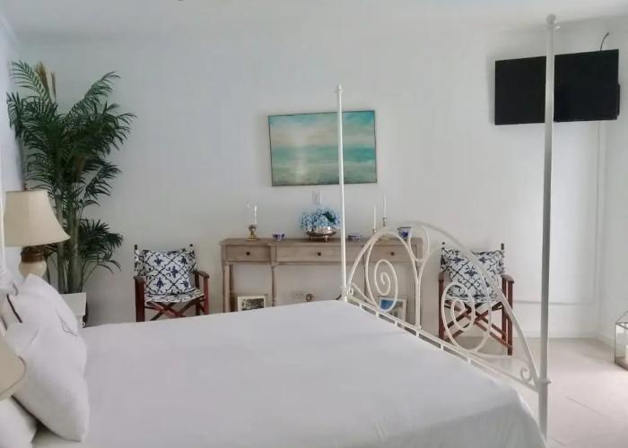 Ocean Front Property - Villa 4 Aruba w pool view