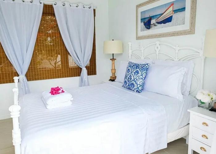 Ocean Front Property - Villa 1 Aruba