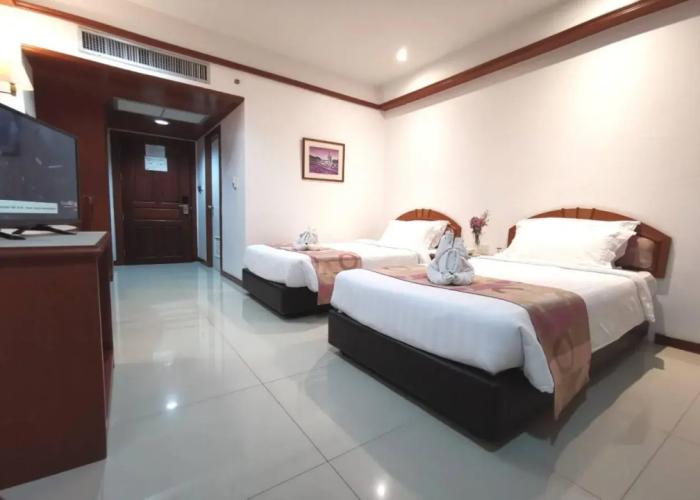 Green World Palace Hotel