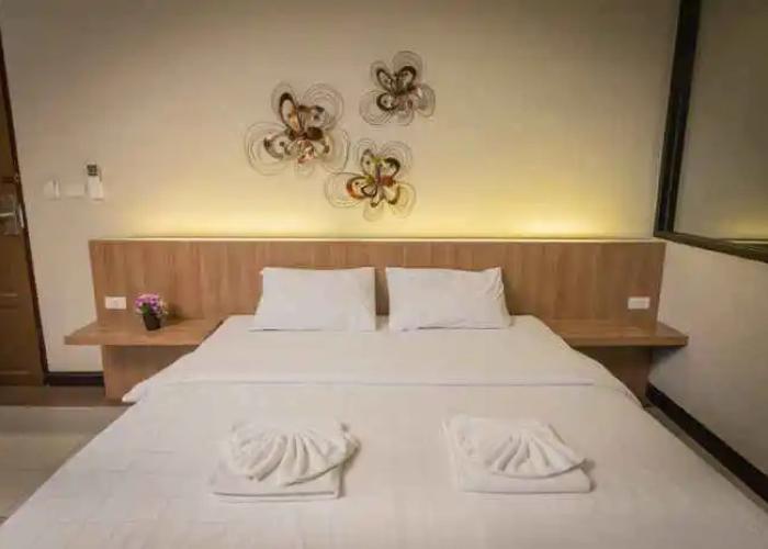 V Hotel Vajira