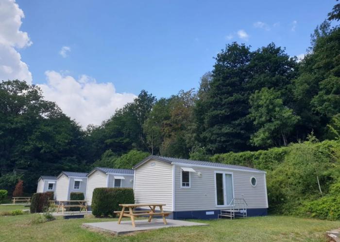 Fine Chalet With Microwave Located in the Ardennes