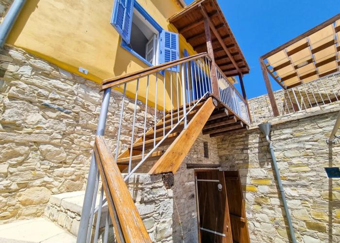 Village Charm Pool Apartment at Skarinou