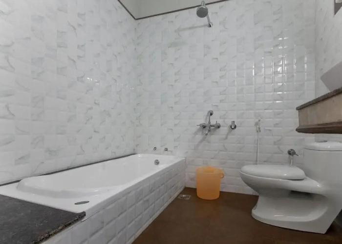 Hotel Vashanth Krishna