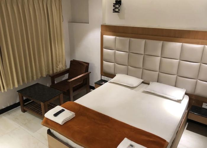 New Cape Hotel