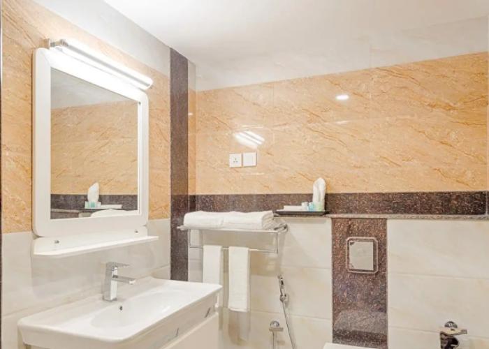 Hotel Lance International
