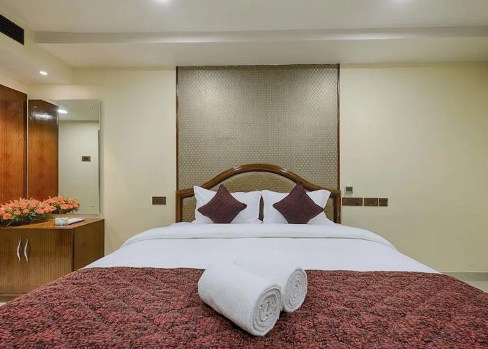 Hotel Ramraj Regency