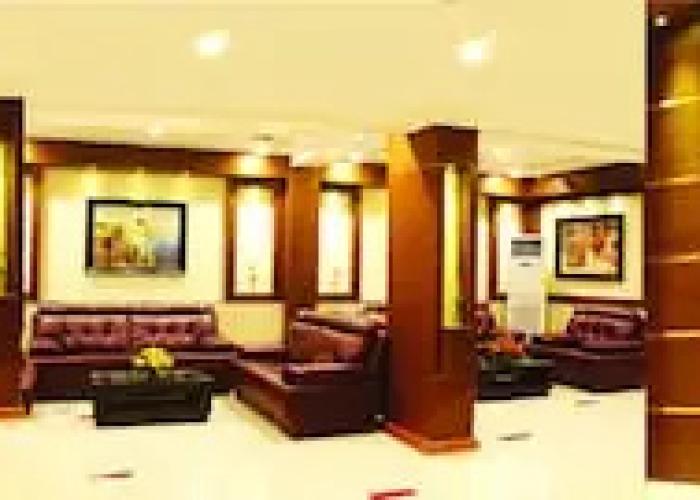 Hotel Sahana Castle