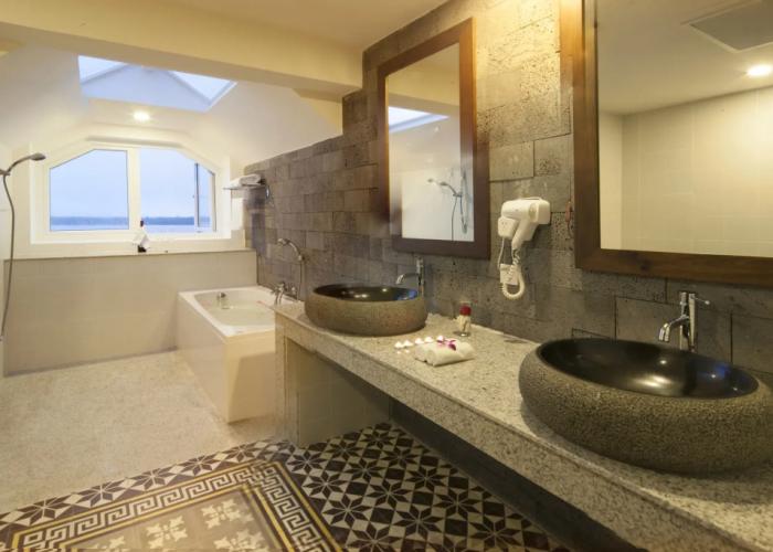 Ben Tre Riverside Resort