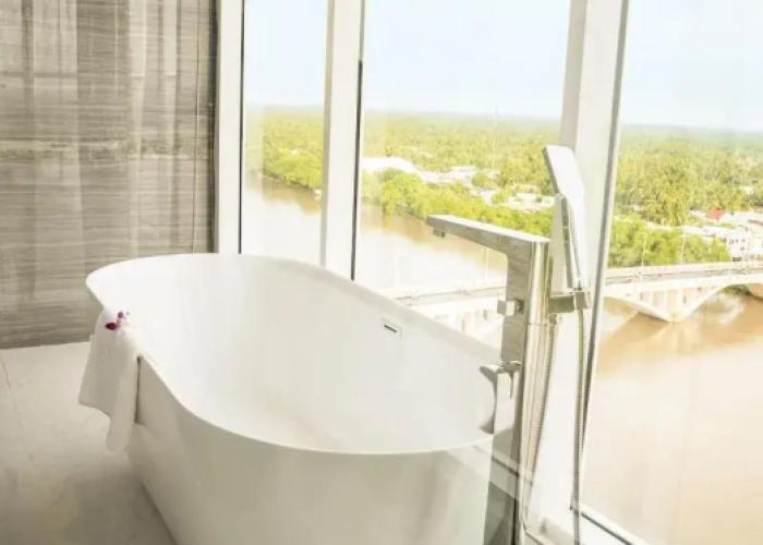 Diamond Stars Ben Tre Hotel