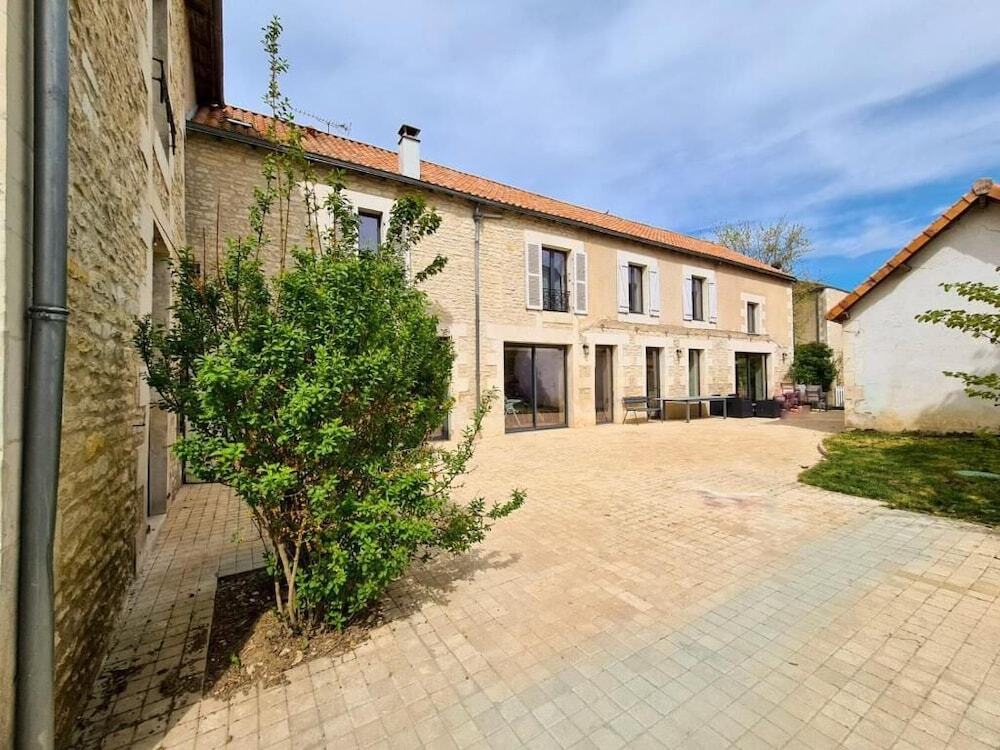 La Longère de Neuville