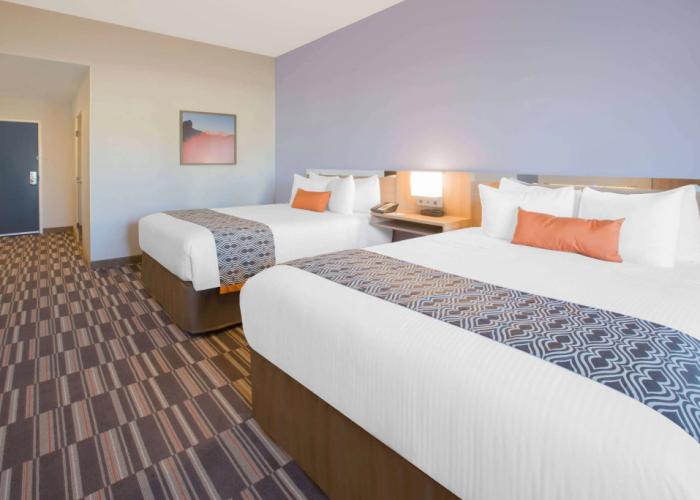 Microtel Inn & Suites by Wyndham Cuauhtemoc Campos Menonitas