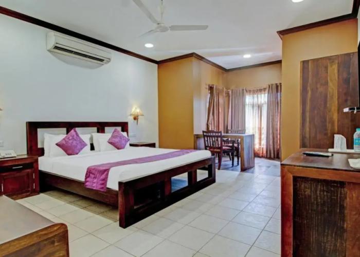 Treebo Premium Travancore Palace Cherthala