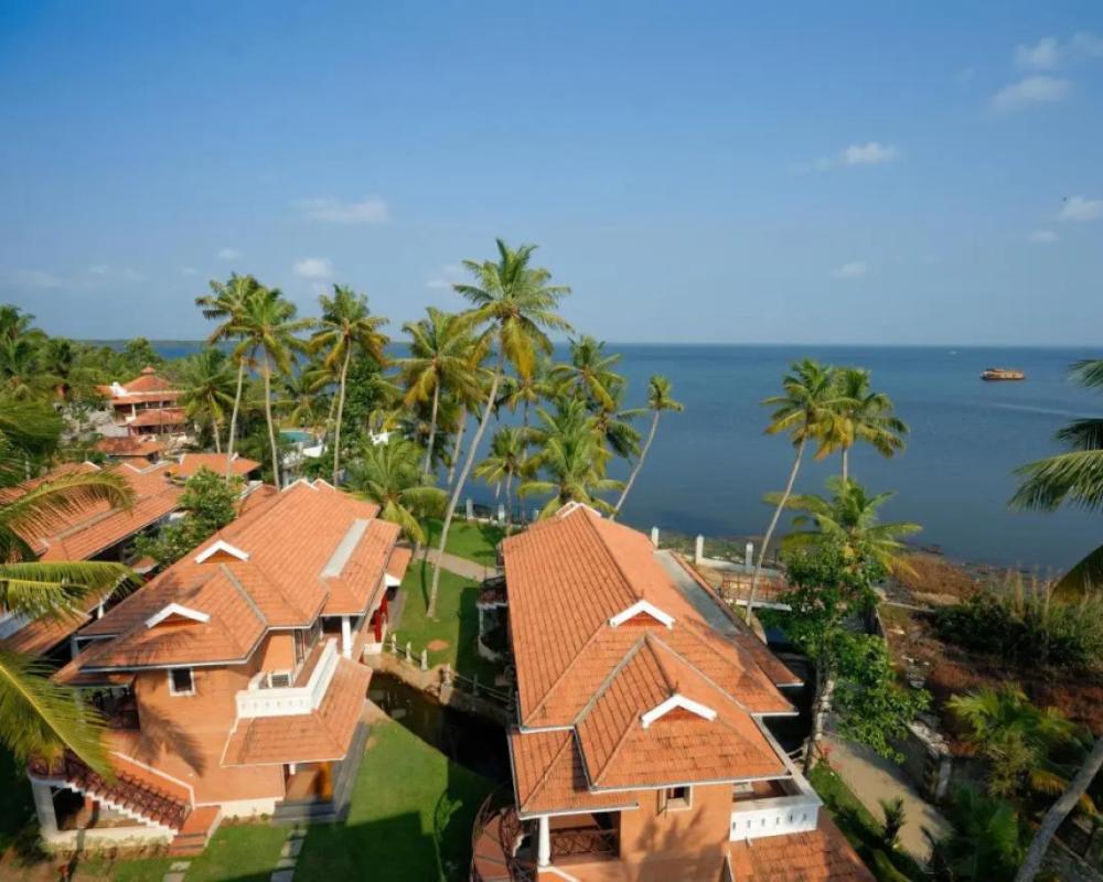 фото The World Backwaters