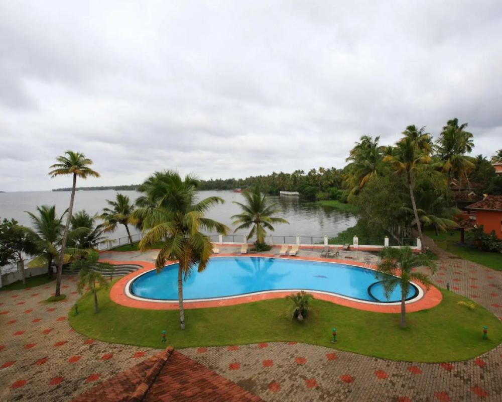 фото The World Backwaters
