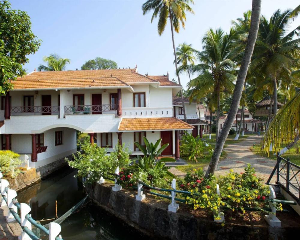 фото The World Backwaters