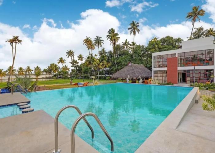 Club Mahindra Arookutty