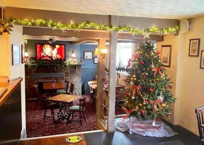 The Coach and Horses Inn