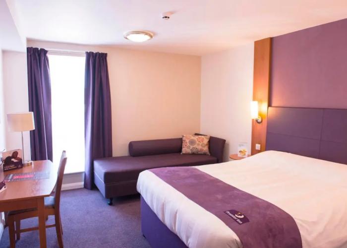 Premier Inn Pontypool