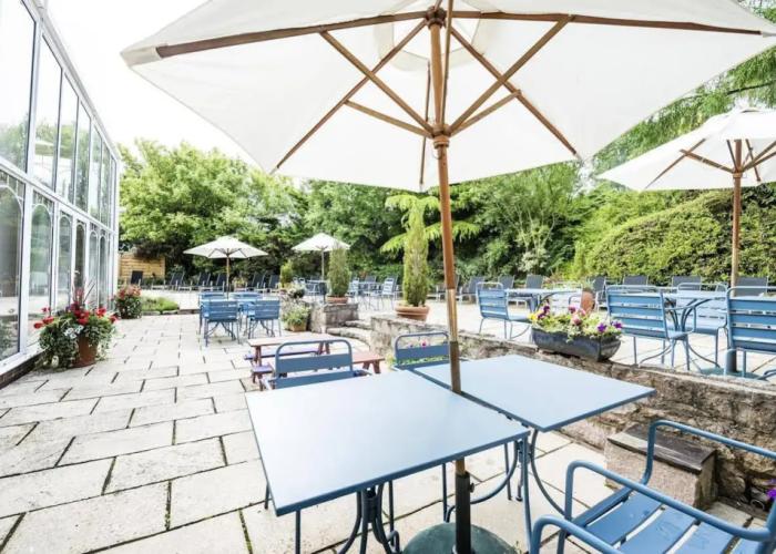 Parkway Hotel & Spa