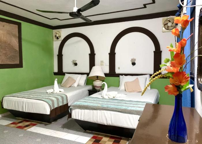 Eco Hotel Green River