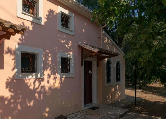 Villa Olive apartments