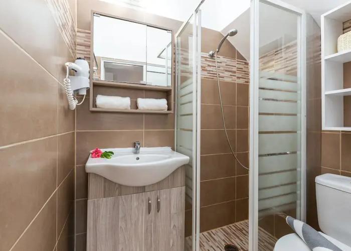 Fouki Studio lovely Ipsos beach getaway