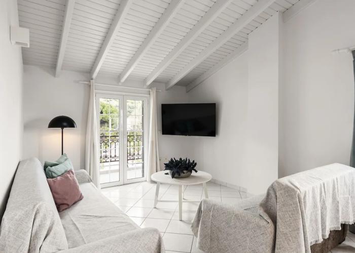 The Seaview Corner Apartments by Konnect, Ipsos