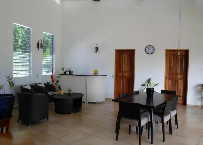 Meili Beach Resort
