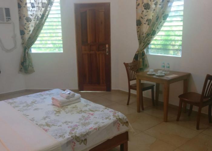 Meili Beach Resort