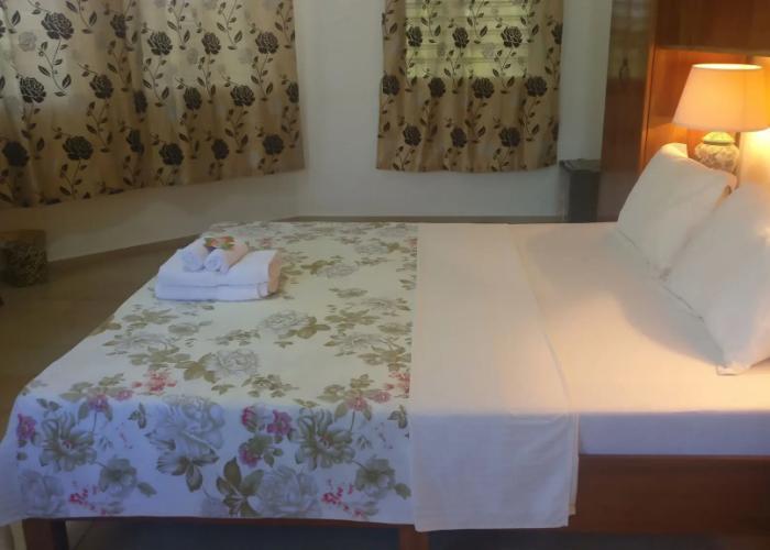 Meili Beach Resort