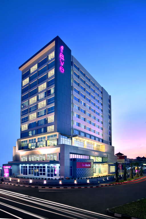 Favehotel Solo Baru Hotel