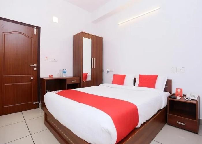 Sunstar Residency & Food Plaza Pala