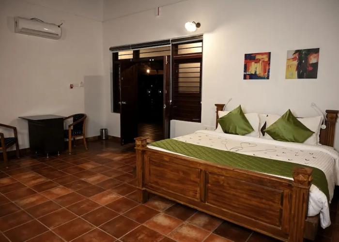 Marari Beach Palace
