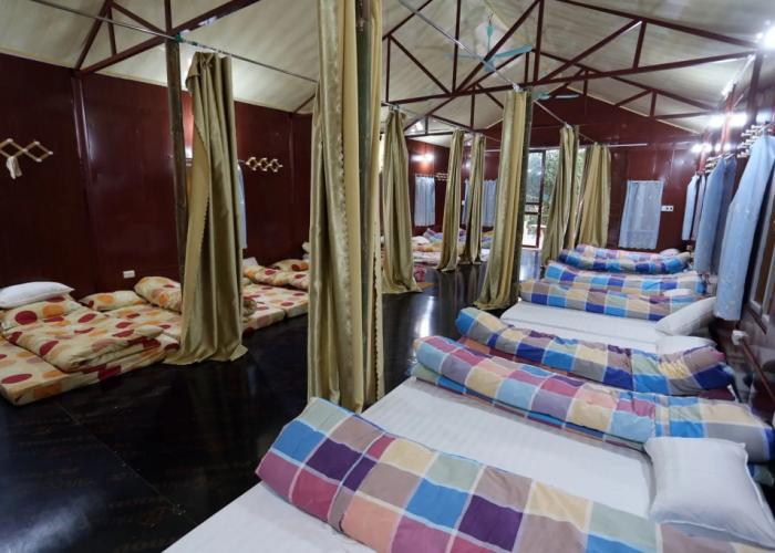 Green Hill Hostel & Homestay