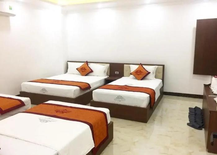 Dinh Gia Hotel