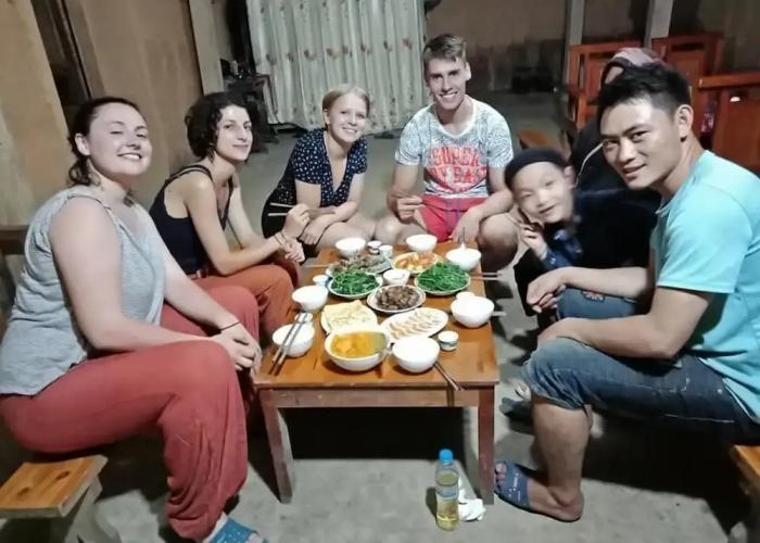 Hong Thu Homestay & bungalow Ha Giang