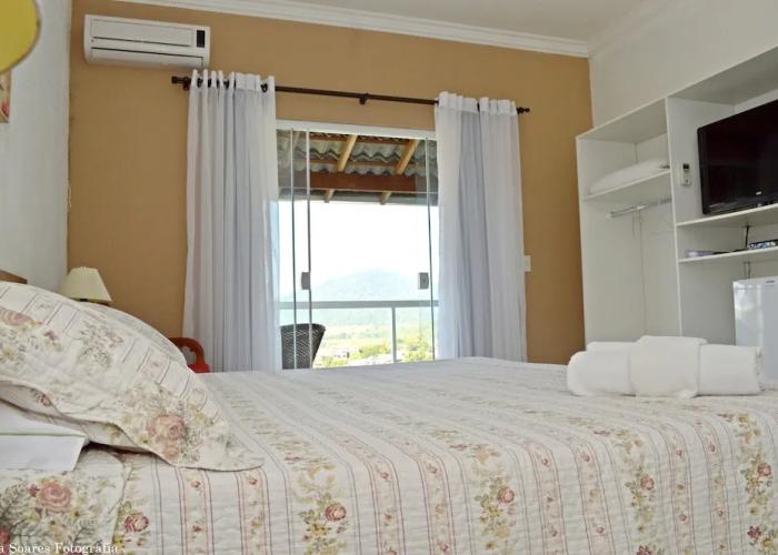 Pousada Penedo House