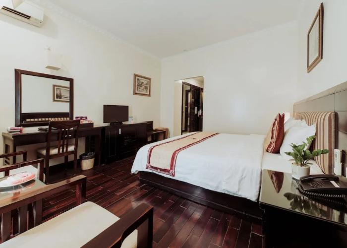 White Palace Thai Binh Hotel 1