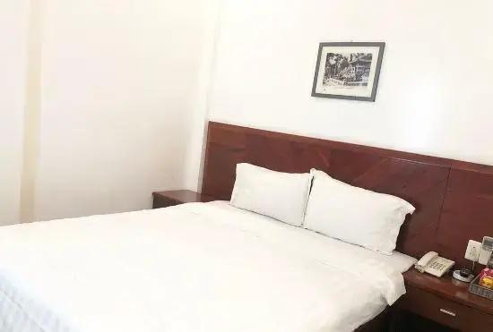 White Palace 2