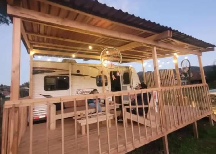Camper House Col