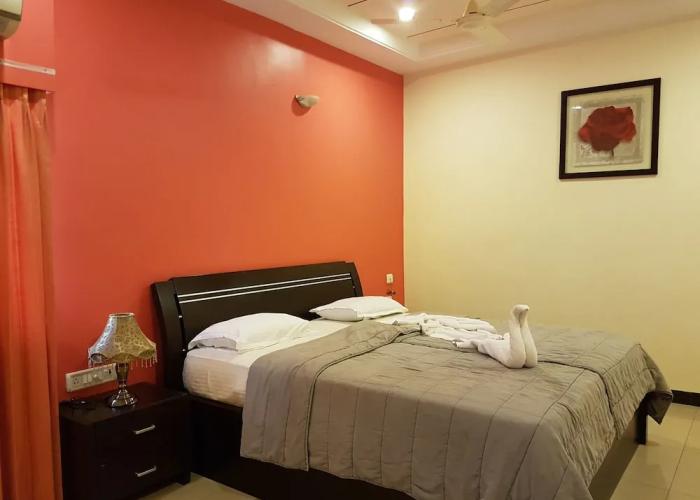 Hotel Subhalakshmi Palace