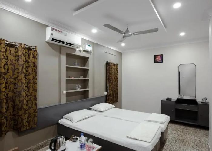 Hotel AKMG